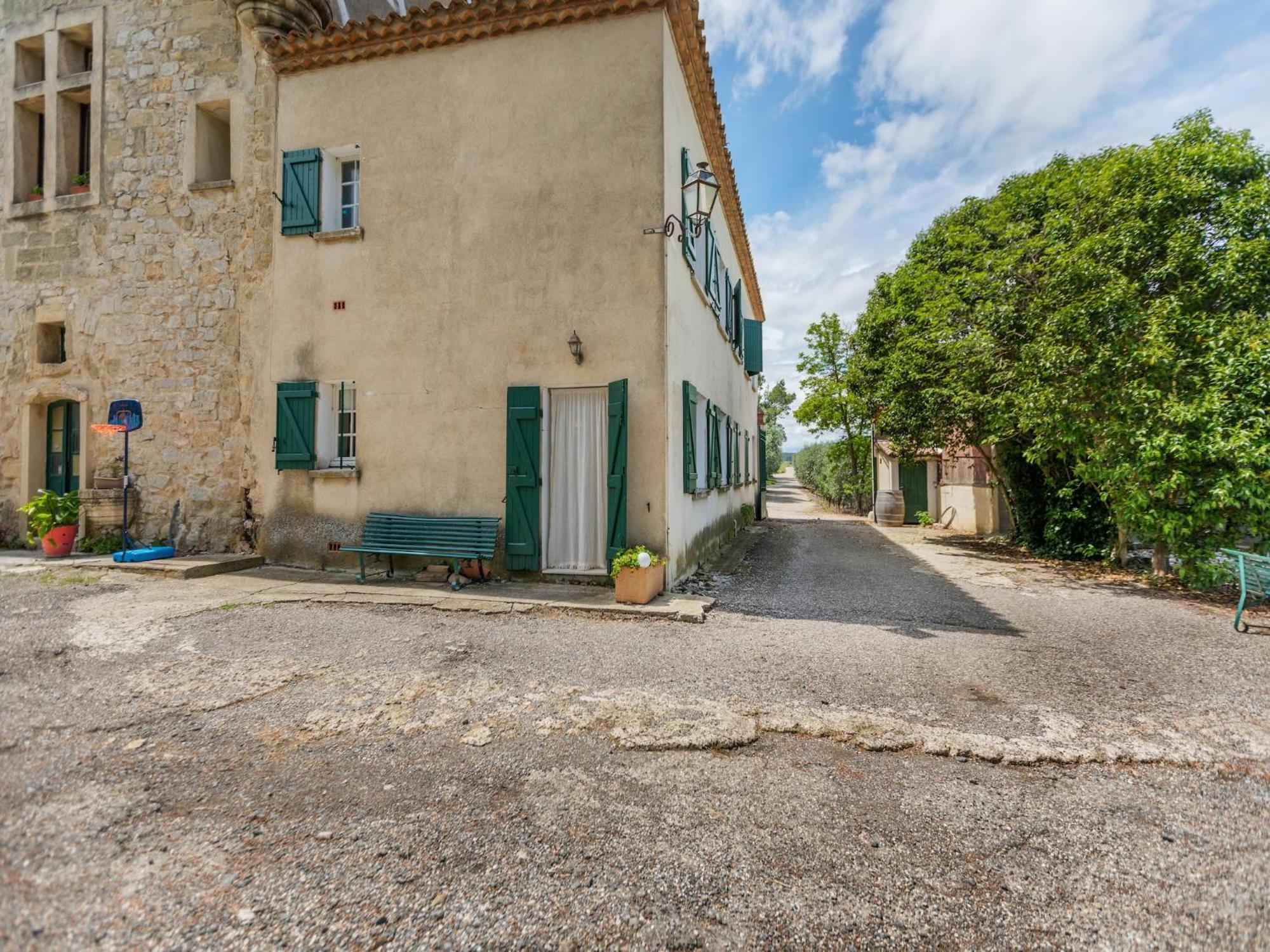 Flat In A Beautiful Building With Pool Διαμέρισμα Mèze Εξωτερικό φωτογραφία